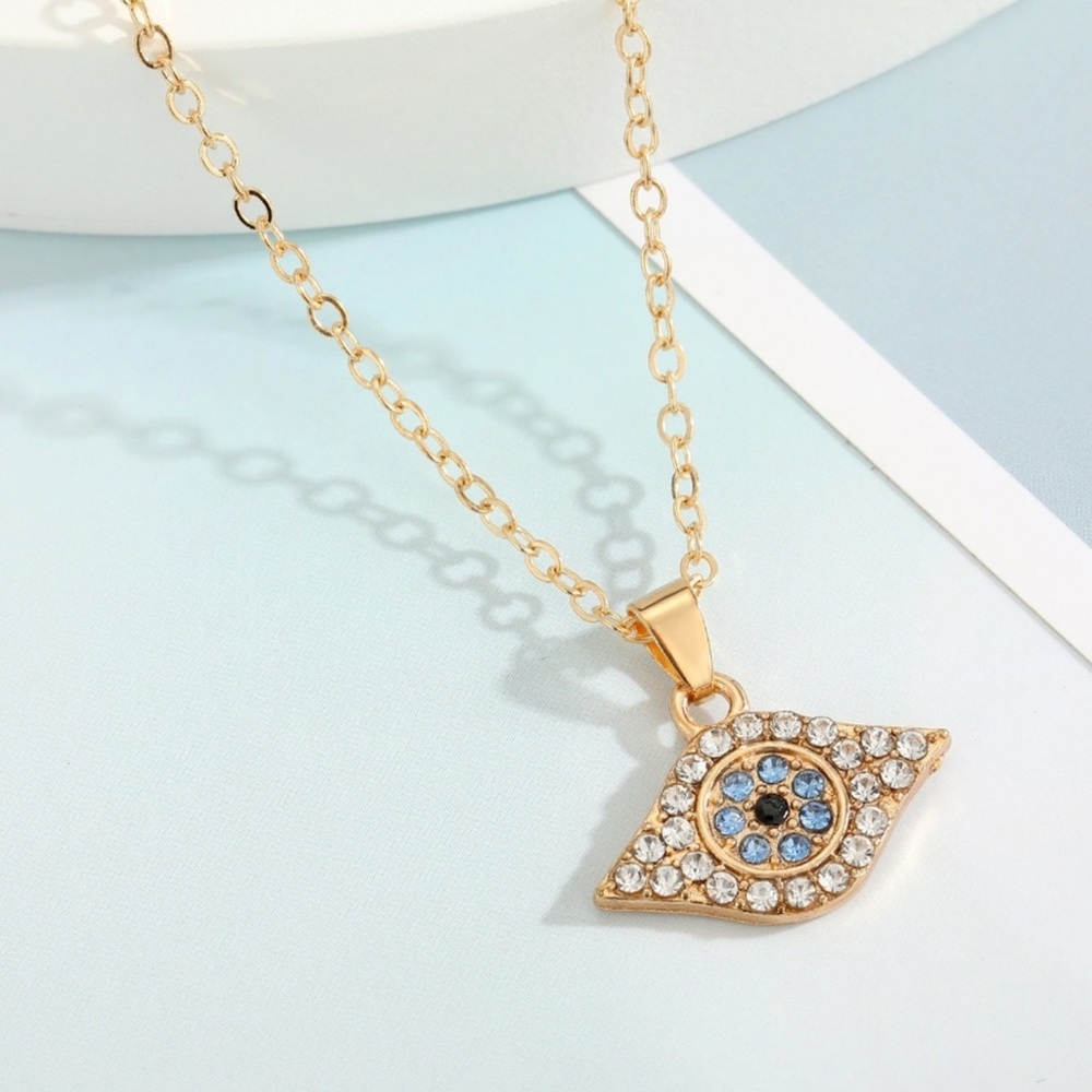 Gold Evil Eye Pendant Necklace